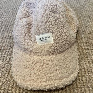 Rag & bone hat!